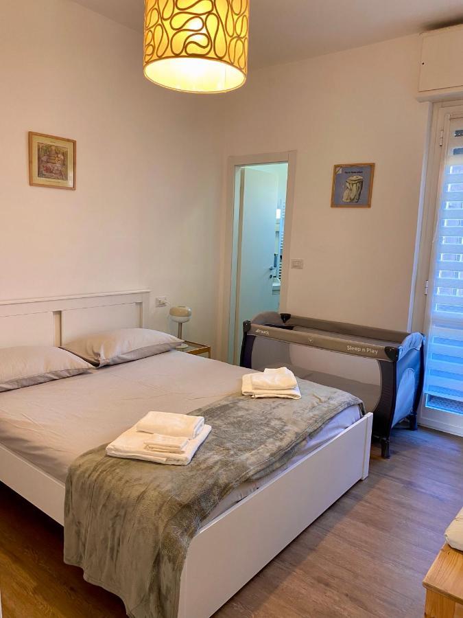 Daniela'S Spazioso Appartamento Ai Navigli Milano Exteriör bild